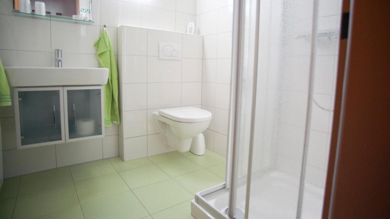 Gastehaus Moser Bed and Breakfast Podersdorf am See Εξωτερικό φωτογραφία